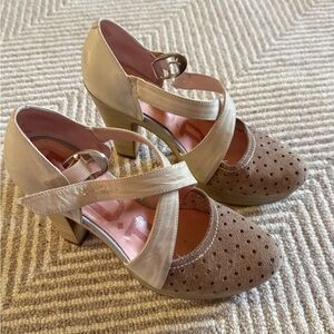 BDA Chic Beige and Brown Women's Heels